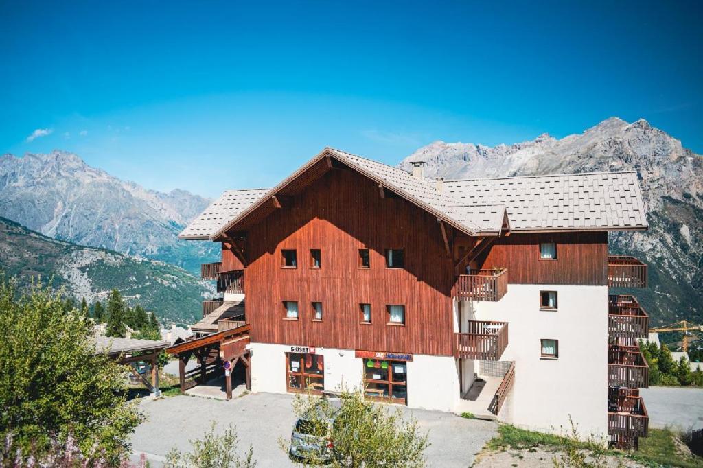 Les Gentianes By Actisource Aparthotel Puy-Saint-Vincent Εξωτερικό φωτογραφία
