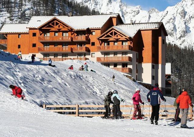 Les Gentianes By Actisource Aparthotel Puy-Saint-Vincent Εξωτερικό φωτογραφία