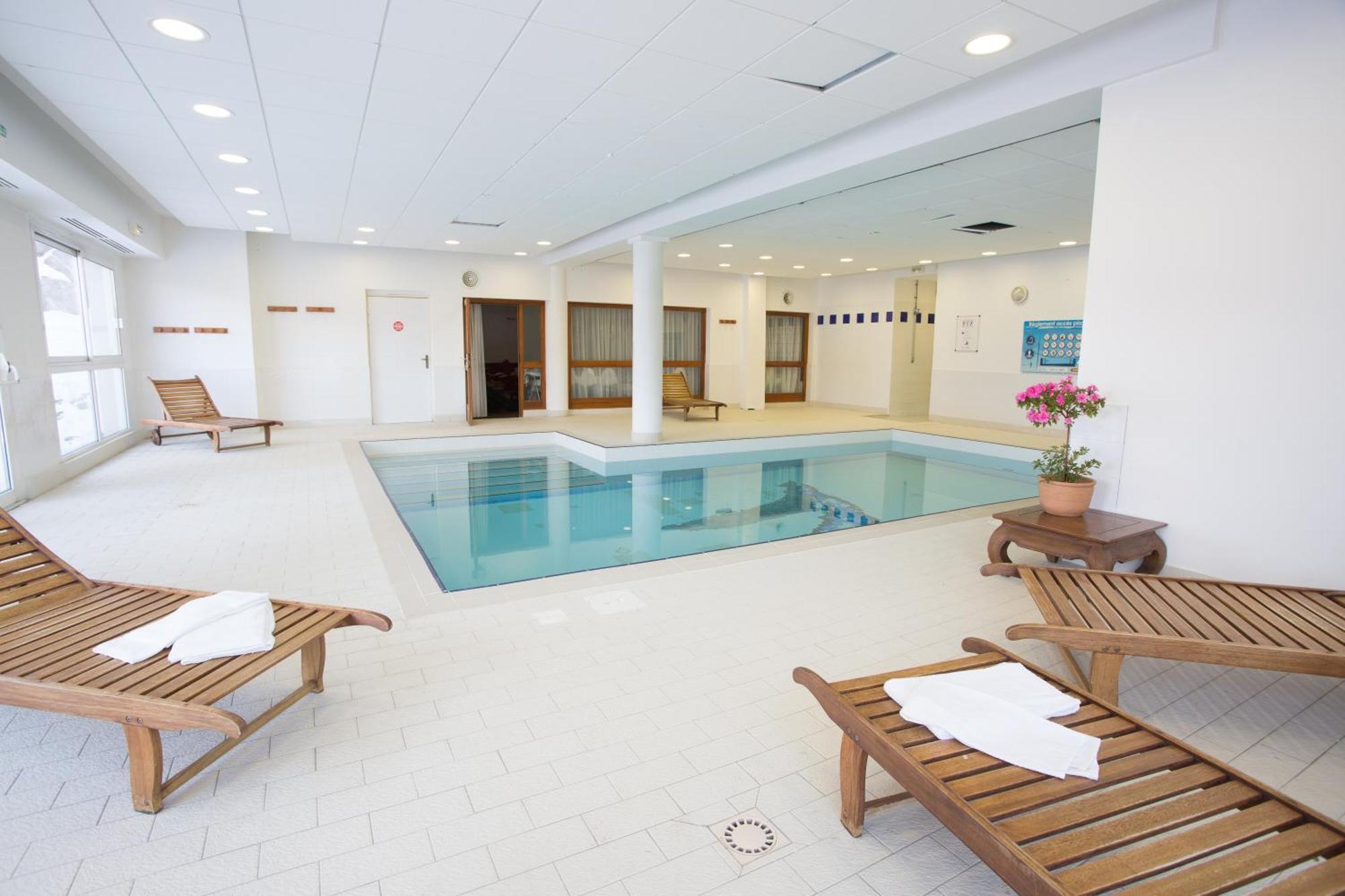 Les Gentianes By Actisource Aparthotel Puy-Saint-Vincent Εξωτερικό φωτογραφία